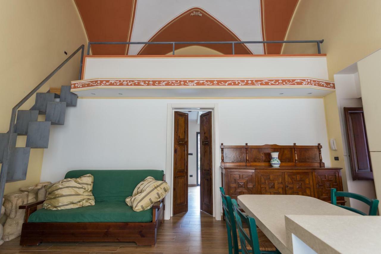 Palazzo Leuzzi B&B Ґалатоне Екстер'єр фото